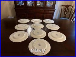 10queens / England Calico Blue & White Chintz Floral Dinner Plates