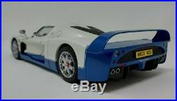 118 AUTOart Signature Maserati MC12 Blue/White 75801 BOXED + REG PLATES