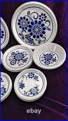 16 Pcs Mid Century Modern Mikasa Light N' Lively SEA ISLE Blue & White China