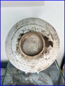 17th or 18th Century Islamic Blue & White Fritware Earthenware Plate 19cm