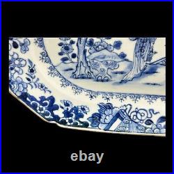 18th CENTURY CHINESE ORIENTAL BLUE AND WHITE PLATE 27 CM