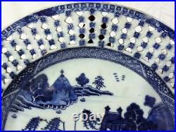 18th C Chinese Export Blue Willow White Porcelain Plate