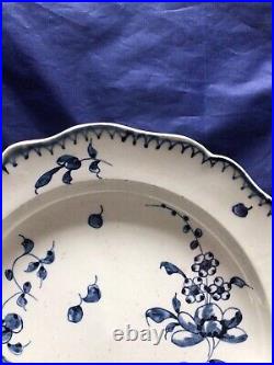 18th c English Blue & White Handpainted Creamware Plate, scattered Flowers