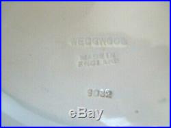 1932 Yale College and State House. Wedgwood Blue/White Plate Platter