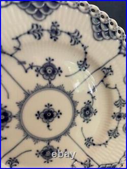 1 X ROYAL COPENHAGEN BLUE FLUTED FULL LACE Salad Side Plate 1087 17.5cm 1st Qual