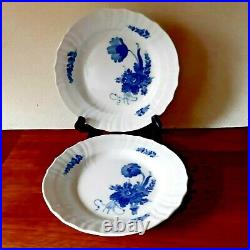 2 x BLUE FLOWER CURVED 20 cm Plates # 620 Old # 10-1624 Royal Copenhagen 1st