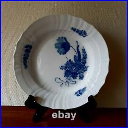 2 x BLUE FLOWER CURVED 20 cm Plates # 620 Old # 10-1624 Royal Copenhagen 1st