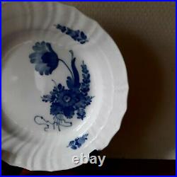 2 x BLUE FLOWER CURVED 20 cm Plates # 620 Old # 10-1624 Royal Copenhagen 1st