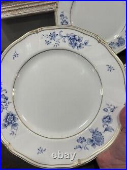 3 HTF Wedgwood Ashbury DinnerPlates England Bone China Blue White Gold Trim Rare