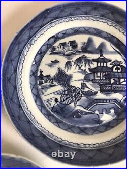 3 Qianlong Period Blue & White Plates 22 cm Long/Wide