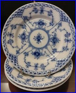 3 Royal Copenhagen Blue Fluted Half Lace 575 Bread & Butter Plate Set 6 1/4 in