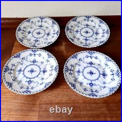 4 Old Plates 15 cm BLUE FLUTED FULL LACE # 1-1088 Royal Copenhagen 1937