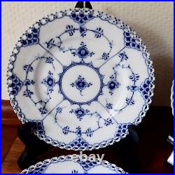 4 Old Plates 15 cm BLUE FLUTED FULL LACE # 1-1088 Royal Copenhagen 1937