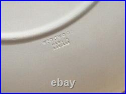 60% OFF! WEDGWOOD PR 8 7/8 Blue/ White Cake Plate with Cupid & 6 Scenes Detail