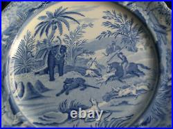 ANTIQUE BLUE TRANSFERWARE DEATH of a BEAR ORIENTAL SPORTS DINNER PLATE c. 1820