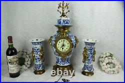 ANTIQUE BOCH Delft blue white pottery bird pottery Clock Vases lion heads mark