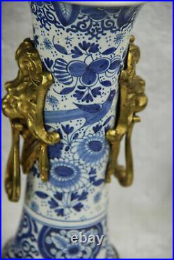 ANTIQUE BOCH Delft blue white pottery bird pottery Clock Vases lion heads mark
