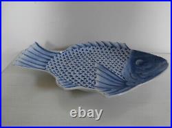 ANTIQUE JAPANESE ARITA BLUE AND WHITE POTTERY FISH SHAPED PLATE c. 1850-1870 RARE