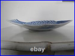 ANTIQUE JAPANESE ARITA BLUE AND WHITE POTTERY FISH SHAPED PLATE c. 1850-1870 RARE