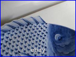 ANTIQUE JAPANESE ARITA BLUE AND WHITE POTTERY FISH SHAPED PLATE c. 1850-1870 RARE