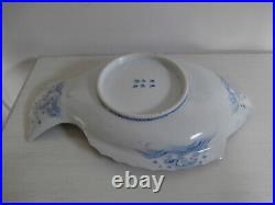 ANTIQUE JAPANESE ARITA BLUE AND WHITE POTTERY FISH SHAPED PLATE c. 1850-1870 RARE