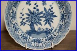 A Chinese 18th C Blue and White Kangxi Period Plate 15cm Diameter