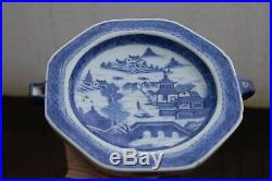A Chinese Export Ware Blue & White Warming Plate Dish Qianlong #1