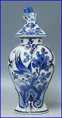 @ A PERFECT @ Antique Porceleyne Fles blue & white lidded Delft vase w Bird 1915