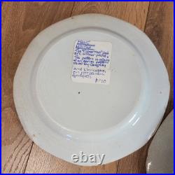 A Pair of c. 1805 Minton The Fisherman Pattern Dinner Plate
