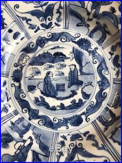 A big rare Chinese antique wanli Ming period 16th C blue white charger plate