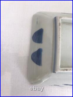 A pair of Japanese Late Edo Imari Blue and White Plates/Trays 20.2 cm wide