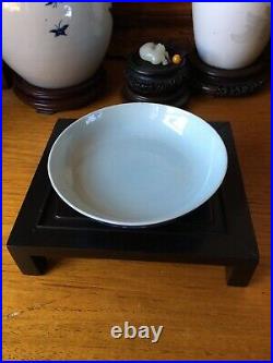 A rare marks antique Chinese blue and white flower plate