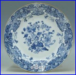 A superb antique 18th c chinese porcelain blue & white plate qianlong