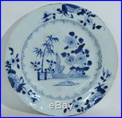 An 18th century Chinese blue and white porcelain plate