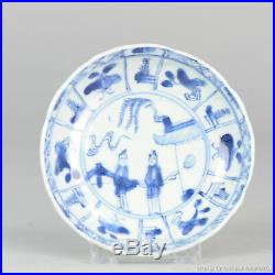 Antique 18th Small Dish Qing Chinese Porcelain China Blue White Figures