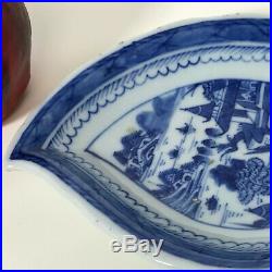 Antique 19th C Chinese Canton Porcelain Blue & White Leaf Shape Dish Plate