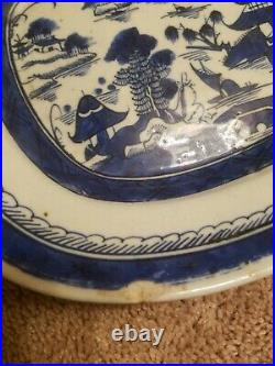 Antique Canton Chinese Export Blue & White Porcelain Scalloped Bowl 19th C