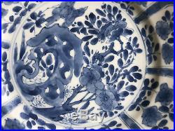 Antique Chinese 17th/18th Century Kangxi Export Porcelain Blue and White Plate