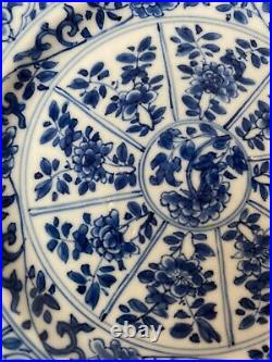 Antique Chinese Blue and White Plate, Kangxi (1662-1722) Pictorial Mark