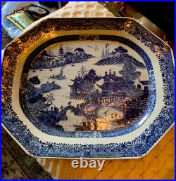 Antique Chinese Export Blue White Porcelain Platter