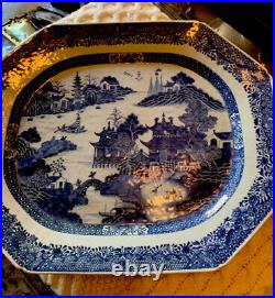 Antique Chinese Export Blue White Porcelain Platter