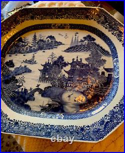 Antique Chinese Export Blue White Porcelain Platter