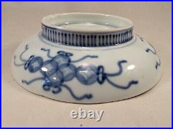 Antique Japanese Blue & White NABESHIMA Porcelain Plate Grape Vine 6 1/4 A