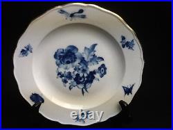 Antique Meissen Blue Onion & White Dinner Plate