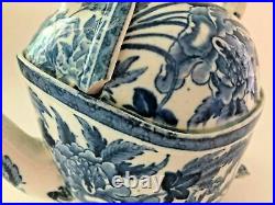 Antique Wedgwood Peony Simple Yet Perfect Teapot Blue & White Transfer c1909