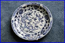 Antique Xuande 24 Chinese Porcelain Dragon Plate Blue White