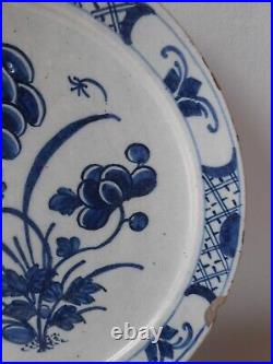 Antique ceramic Delft blue &white large plate. Charger Pottery. 18th. Mark