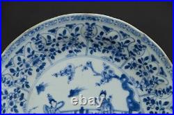 Antique chinese blue and white plate with ladies, Qing