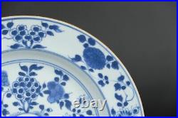 Antique chinese porcelain plate 18thC blue and white