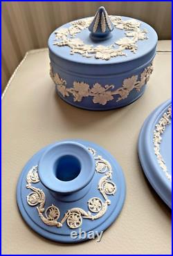 Beautiful Wedgwood Pottery 9 items Vase, Plates, Bell Blue & White Colour
